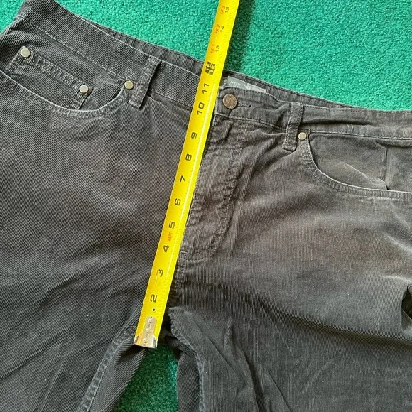 Kenneth Cole Reaction Corduroy 36x30 - Picture 9 of 9